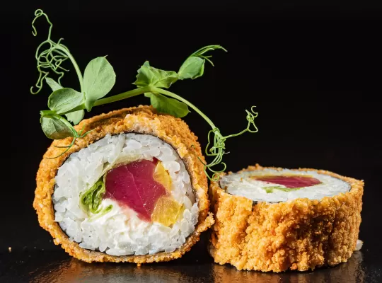 Ролл Темпура Магуро